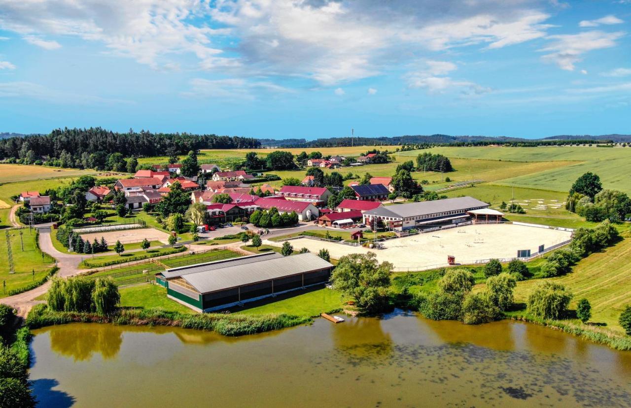 Equitana 4* Březnice